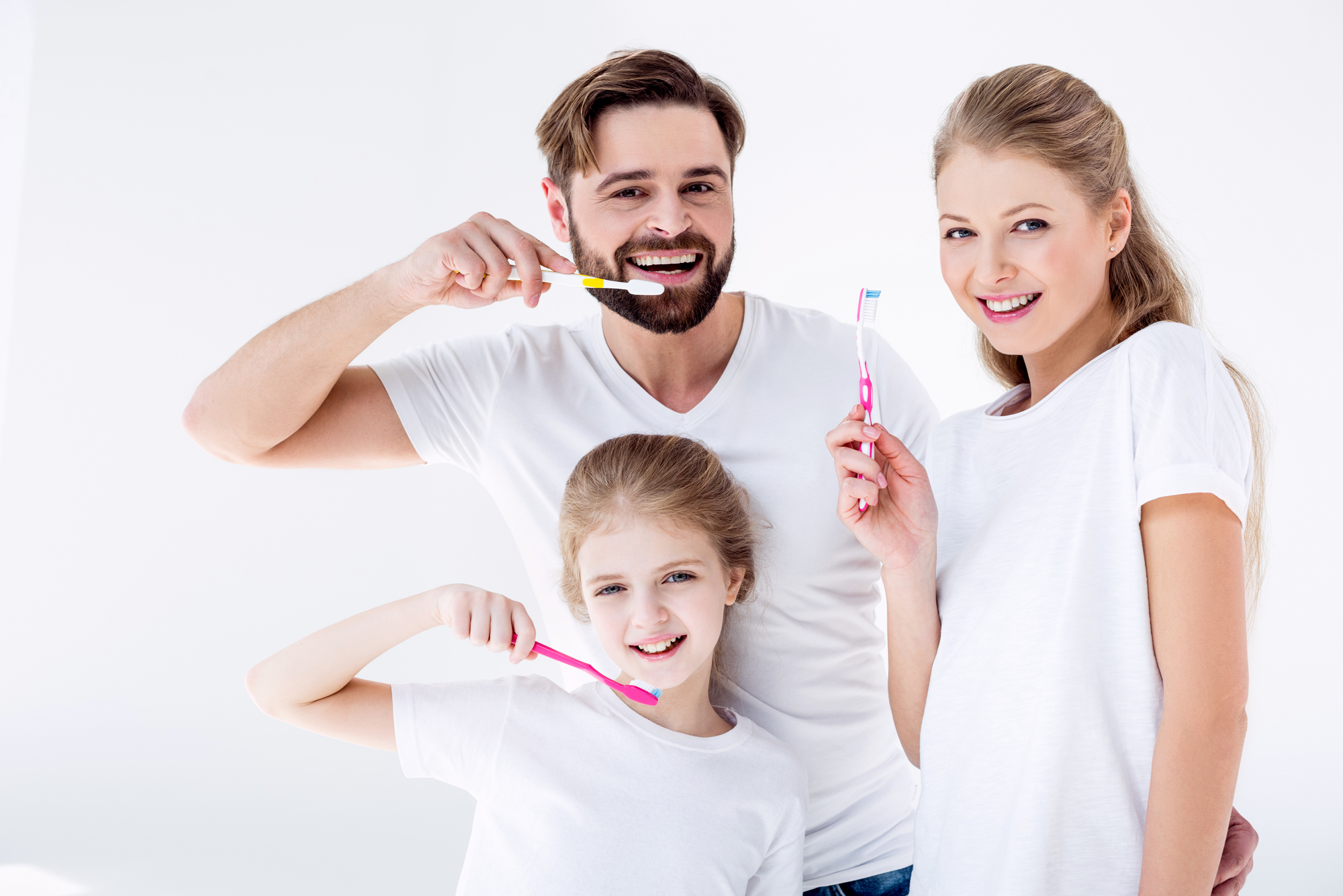 预防龋齿，宝宝乳牙护理只需三步