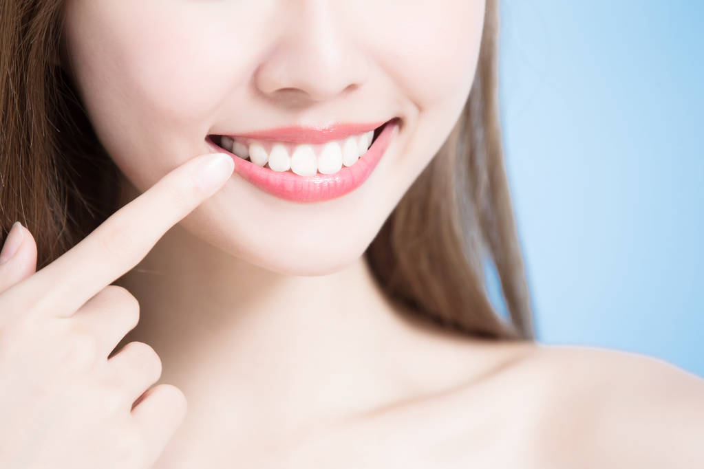 四环素牙可以通过洗牙洗白吗？