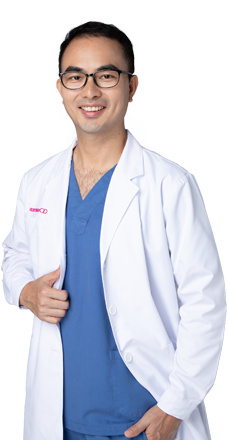 深圳愛康健口腔醫院副院長盧勇輝