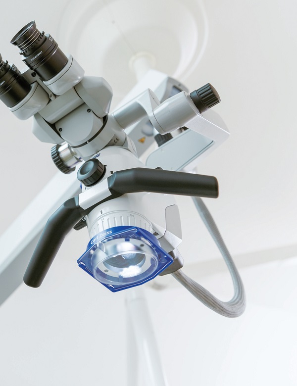 愛康健口腔醫院