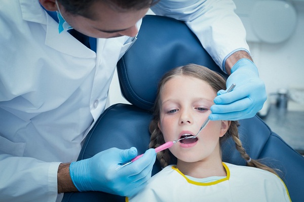 深圳牙齿矫正费用