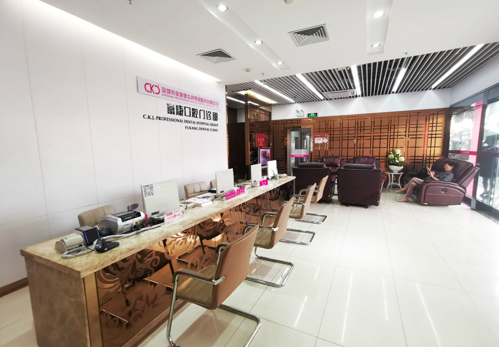 香港电话区号00852还是852 香港电话区号00852还是852